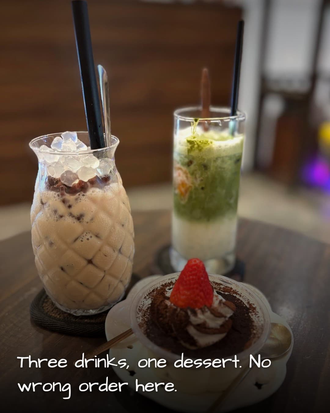 Laure café & Terrarium drinks and dessert