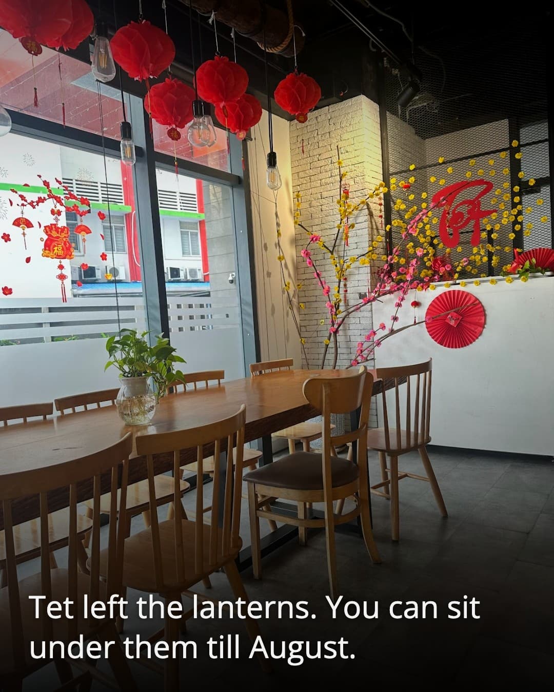 CofiKofi Coffee & Tea interior