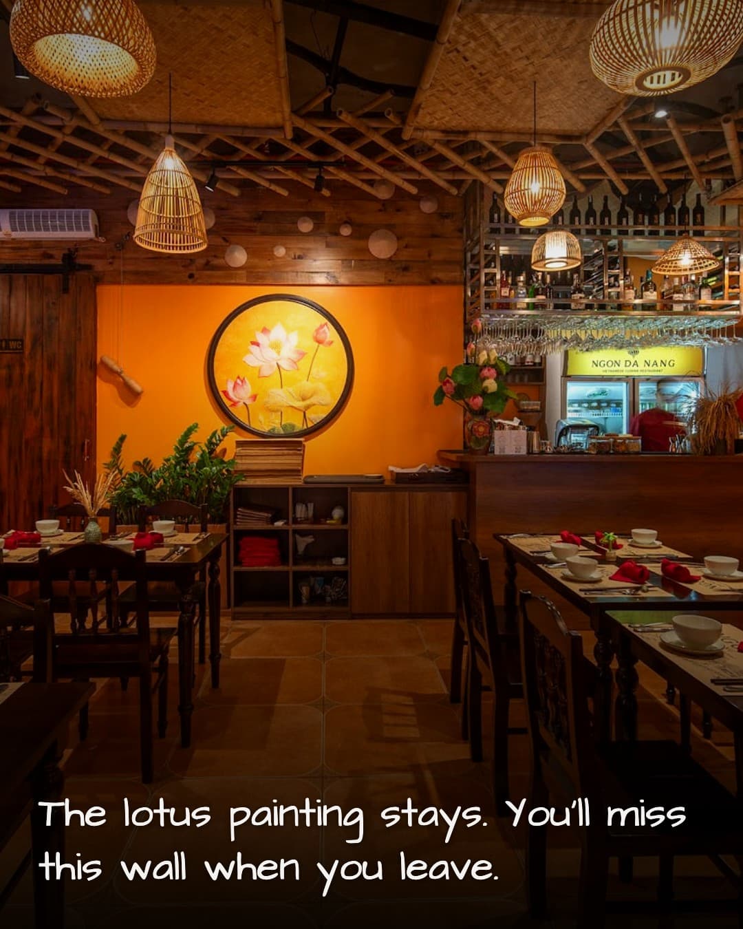 NGON DA NANG lotus painting
