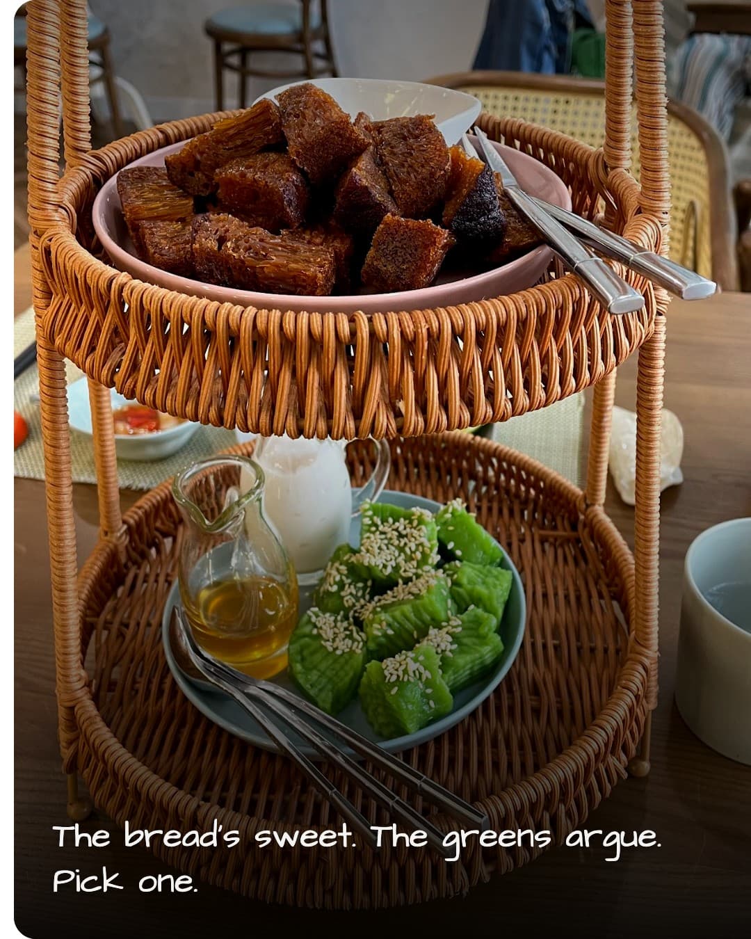Âme Café & Brunch bread basket