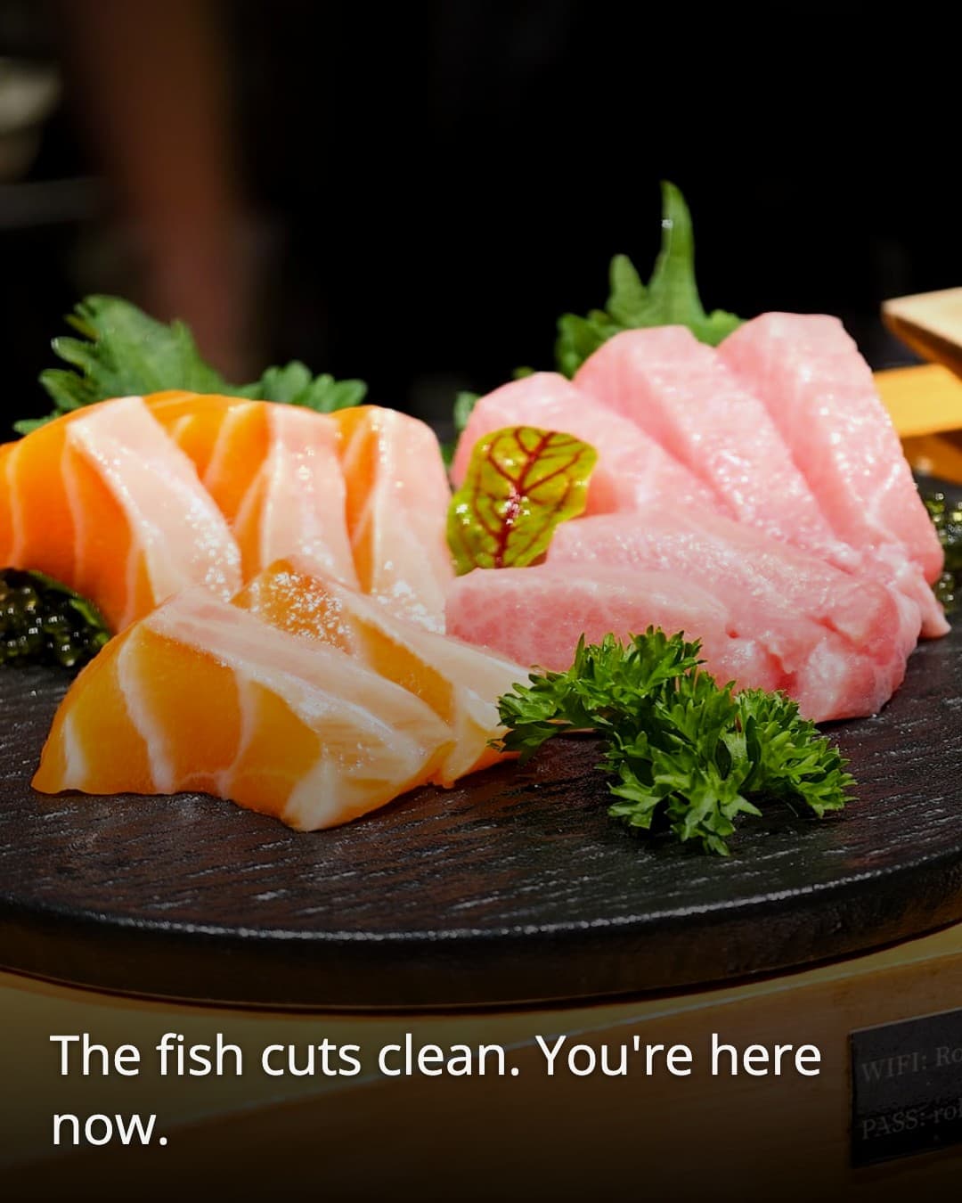 ROLL Temaki Sushi sashimi plate