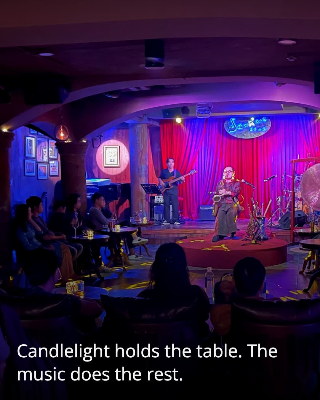 Saxn'Art Club candlelit table