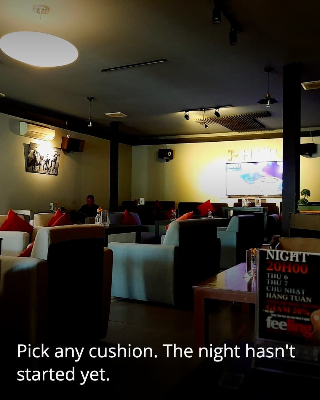 Phiêu Coffee lounge seating