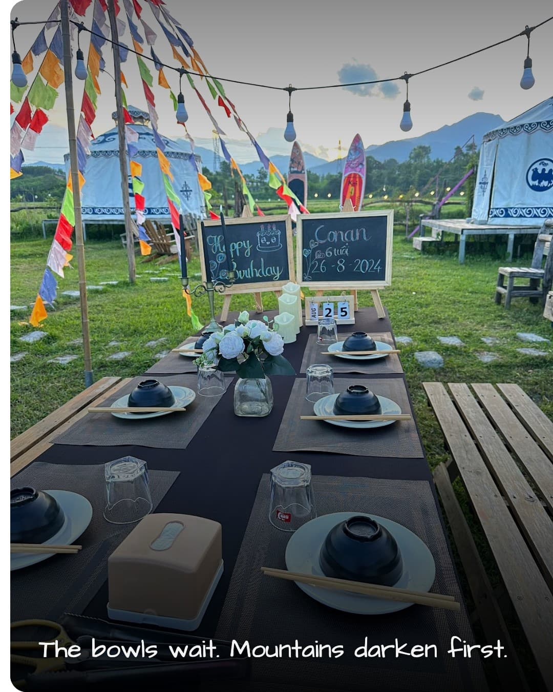 Hani Glamping Da Nang dinner setup