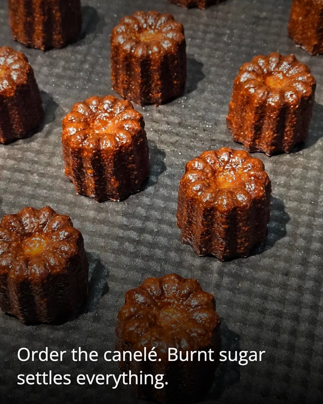 Ghé Coffee canelés
