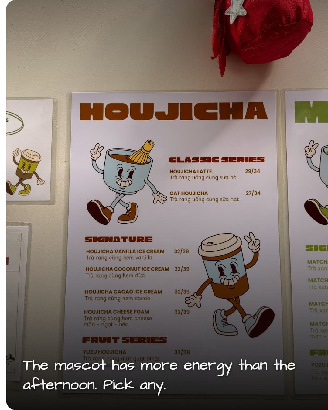 Nii Houjicha menu board
