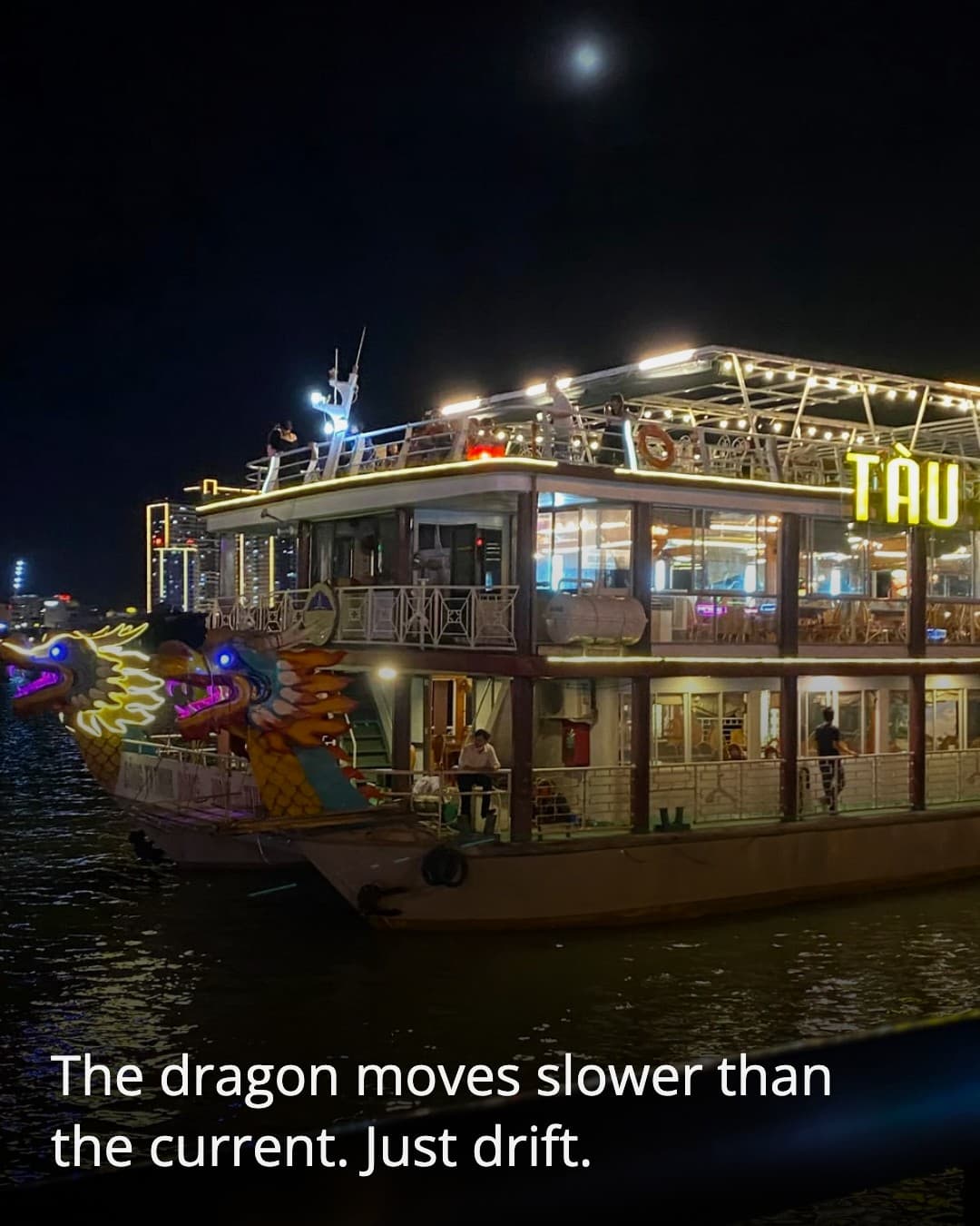 Tau Rong Song Han dragon boat at dusk