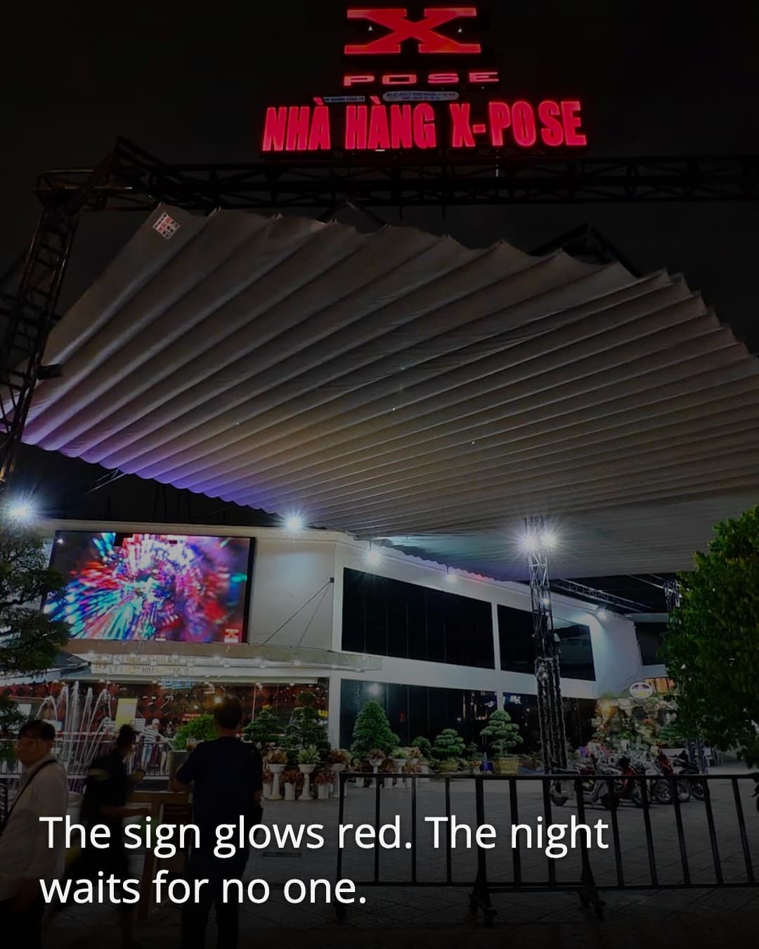 X-Pose Beer Club exterior sign